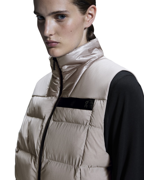 Women's On Running Challenger Vest in Zinc